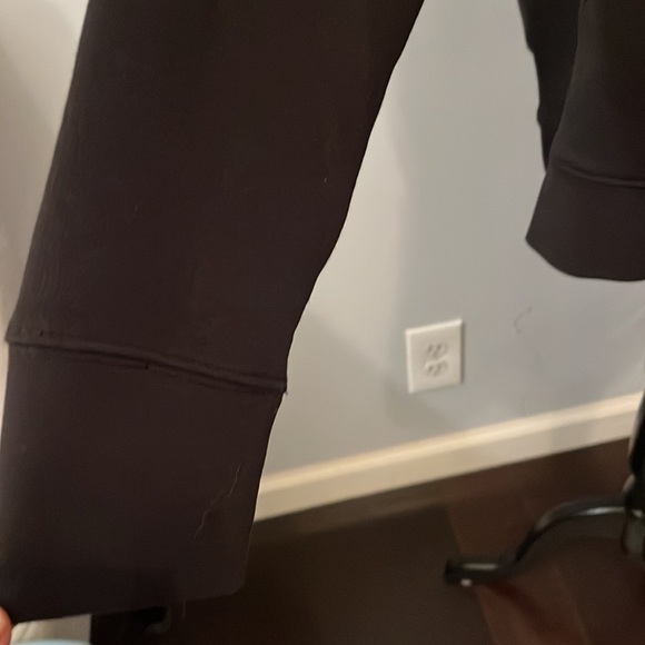 RUSSELL ATHLETIC Men's
Draswtring Fleece Hoodie
BLACK Large - Picture 4 of 10